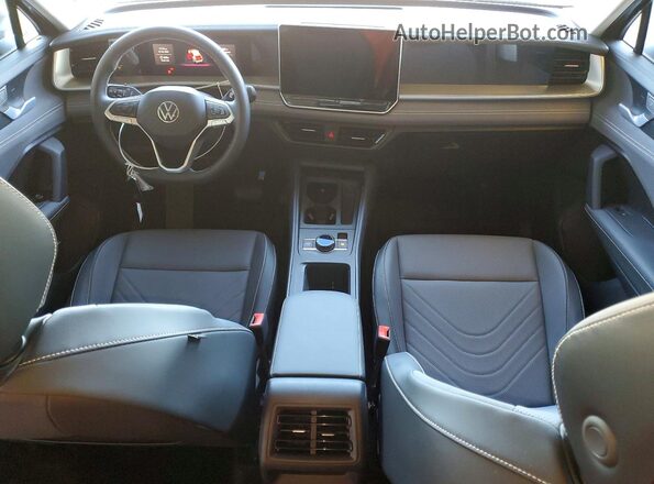 3VVFR7RM4TM062003 2026 VOLKSWAGEN TIGUAN Silver 