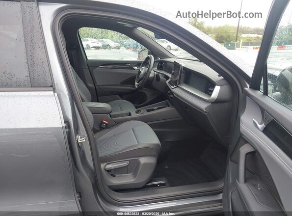 3VVGR7RM7SM030911 2025 VOLKSWAGEN TIGUAN Gray Вид салону спереду