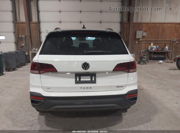 3VVLX7B29RM128314 2024 VOLKSWAGEN TAOS White 