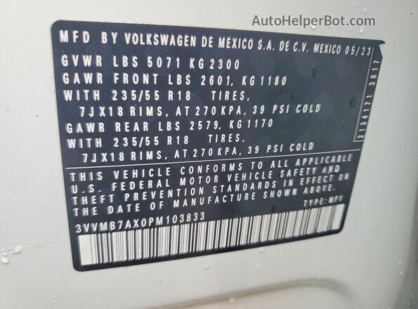 3VVMB7AX0PM103833 2023 VOLKSWAGEN TIGUAN White Widok naklejki z numerem VIN