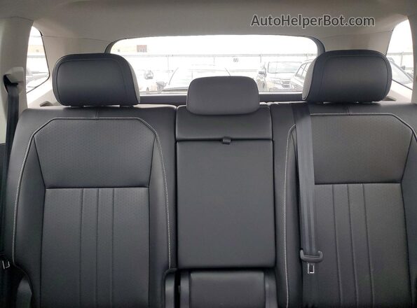 3VVMB7AX0PM103833 2023 VOLKSWAGEN TIGUAN White Widok tylnych siedzeń