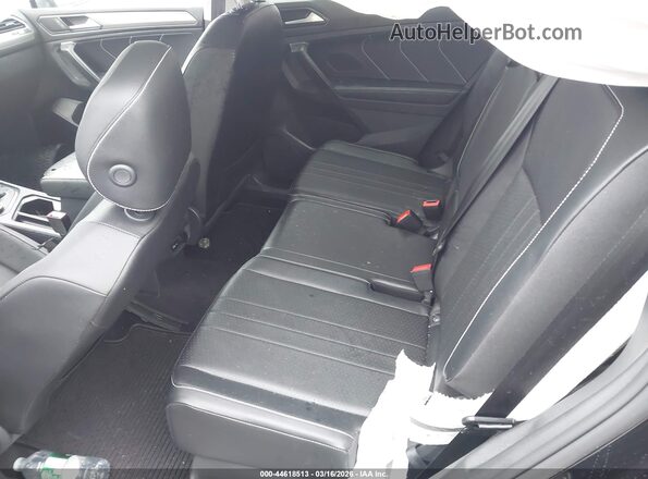 3VVMB7AX2PM008352 2023 VOLKSWAGEN TIGUAN Black VIN կոդի պիտակի տեսք