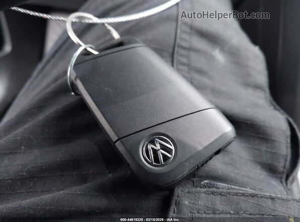 3VVMB7AX2PM068258 2023 VOLKSWAGEN TIGUAN White Вид панелі приладів