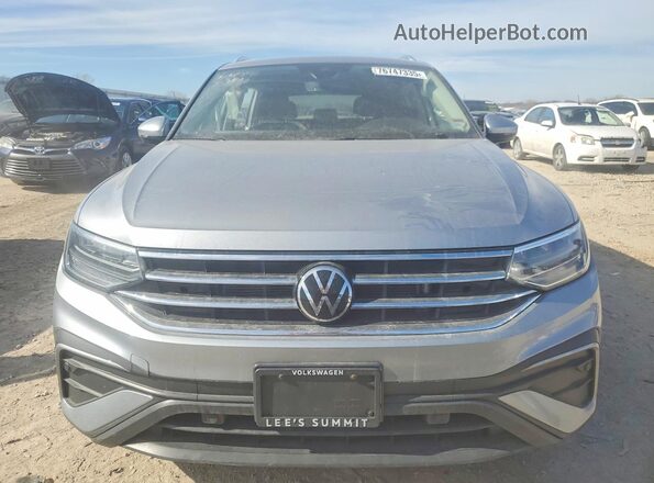3VVNB7AX1PM035997 2023 VOLKSWAGEN TIGUAN Серый Вид спереди