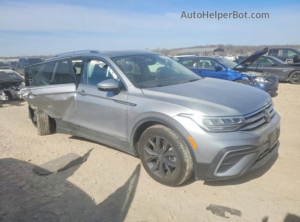 3VVNB7AX1PM035997 2023 VOLKSWAGEN TIGUAN Серый Передняя правая четверть