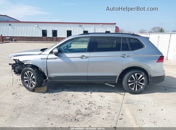 3VVRB7AX7RM048208 2024 VOLKSWAGEN TIGUAN Silver სალონის 360-გრადუსიანი ხედი