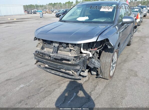 3VVRX7B20NM007756 2022 VOLKSWAGEN TAOS Gray Widok z przodu