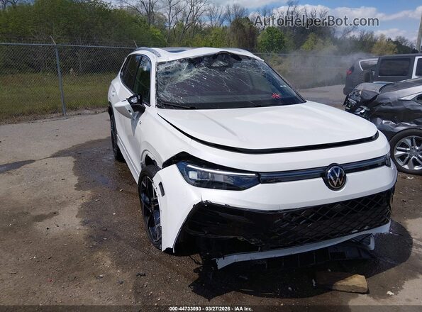 3VVUW7RMXTM043956 2026 VOLKSWAGEN TIGUAN White Widok z przodu