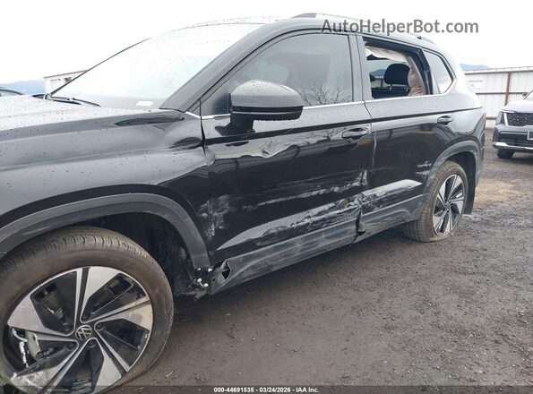 3VVVC7B25SM058501 2025 VOLKSWAGEN TAOS Black Вид спереду