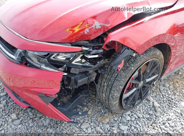 3VW1T7BU7SM085663 2025 VOLKSWAGEN JETTA Red Vista frontal