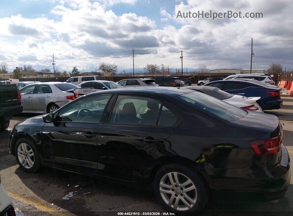 3VW2B7AJXJM223337 2018 VOLKSWAGEN JETTA Black 