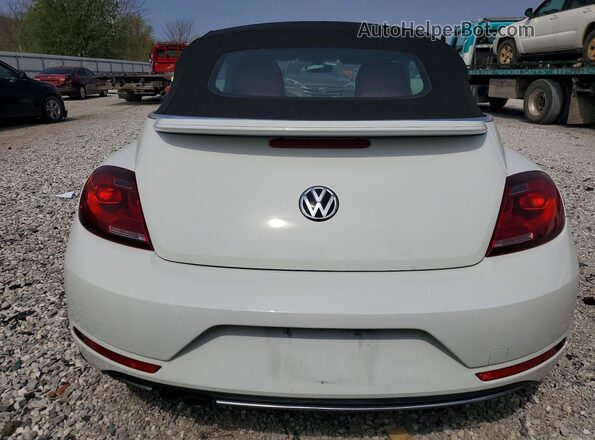 3VW517AT9HM820409 2017 VOLKSWAGEN BEETLE White Widok z tyłu