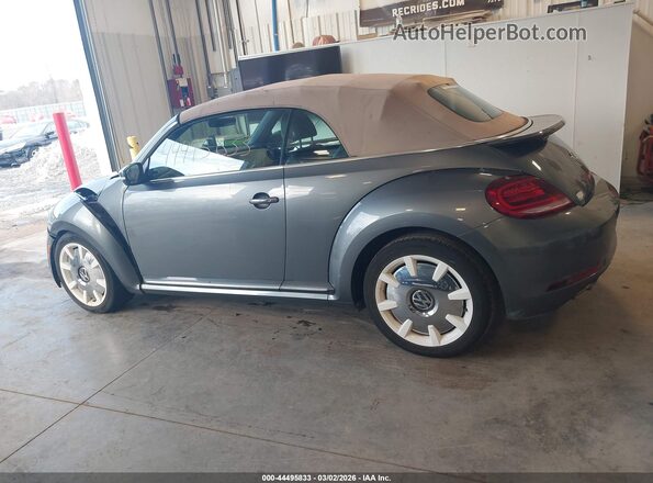 3VW5DAAT0KM500049 2019 VOLKSWAGEN BEETLE Gray 