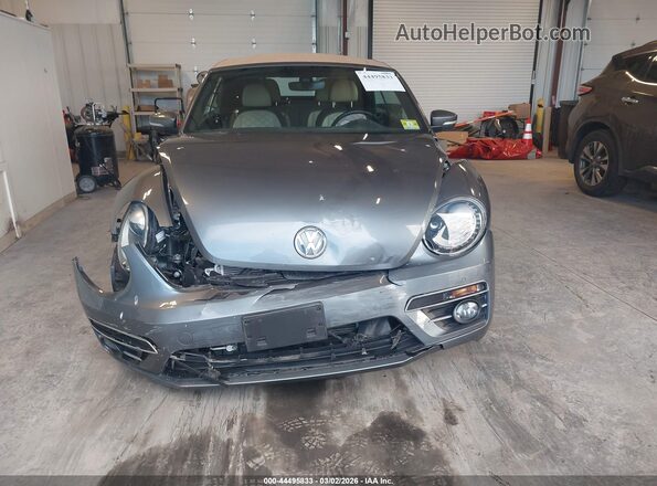 3VW5DAAT0KM500049 2019 VOLKSWAGEN BEETLE Gray 