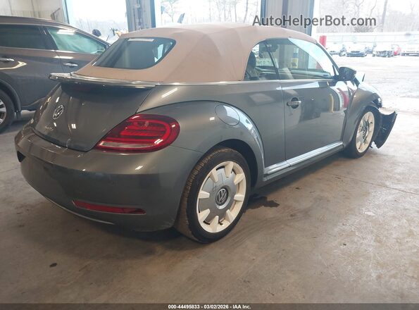 3VW5DAAT0KM500049 2019 VOLKSWAGEN BEETLE Gray 