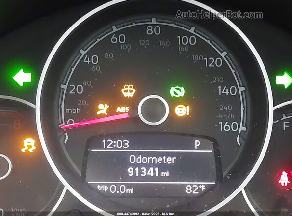 3VW5DAAT2JM505171 2018 VOLKSWAGEN BEETLE Blue 