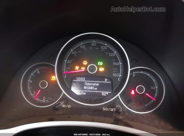 3VW5DAAT2JM505171 2018 VOLKSWAGEN BEETLE Blue Հետևի նստատեղերի տեսք
