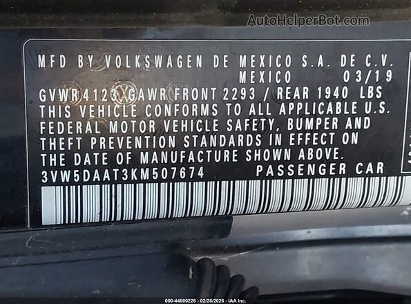 3VW5DAAT3KM507674 2019 VOLKSWAGEN BEETLE Black 