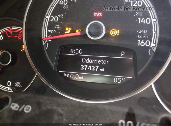 3VW5DAAT3KM507674 2019 VOLKSWAGEN BEETLE Black 
