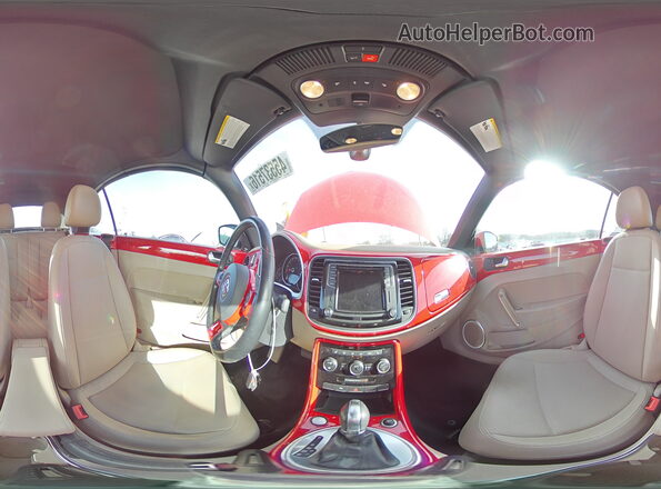 3VW5DAAT3KM509005 2019 VOLKSWAGEN BEETLE Red 