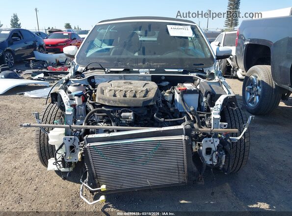 3VW5DAAT8JM503232 2018 VOLKSWAGEN BEETLE White Vista interior trasera