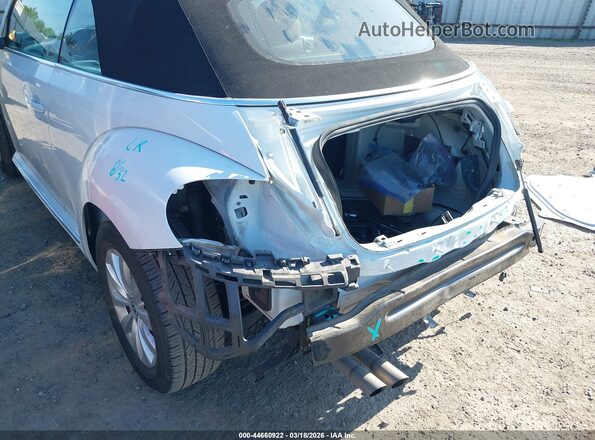 3VW5DAAT8JM503232 2018 VOLKSWAGEN BEETLE White 