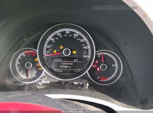 3VW5DAAT8JM504848 2018 VOLKSWAGEN BEETLE Red Հետևի նստատեղերի տեսք