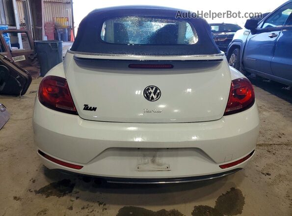 3VW5DAAT8JM512562 2018 VOLKSWAGEN BEETLE White Rear view