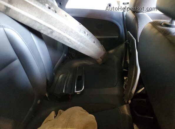 3VW5DAAT8JM512562 2018 VOLKSWAGEN BEETLE White Rear seats view