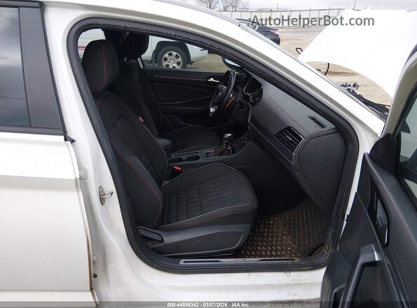 3VW6T7BU8KM163602 2019 VOLKSWAGEN JETTA White 