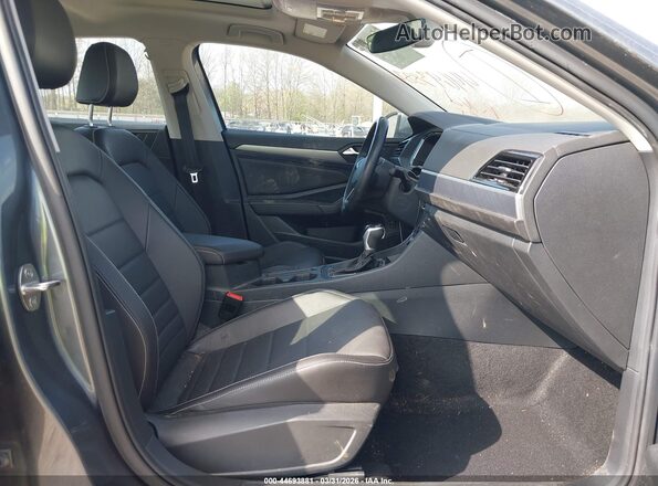 3VW7M7BU0PM012987 2023 VOLKSWAGEN JETTA Gray Vista interior delantera