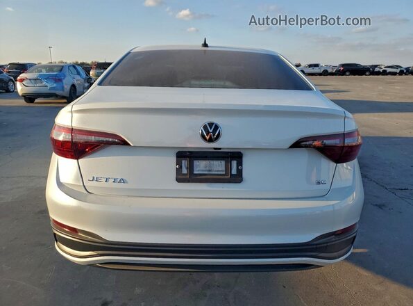 3VW7M7BUXRM051931 2024 VOLKSWAGEN JETTA White Widok z tyłu