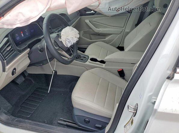 3VW7M7BUXRM051931 2024 VOLKSWAGEN JETTA White Widok wnętrza z przodu