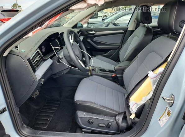 3VW7W7BU0TM012959 2026 VOLKSWAGEN JETTA Silver Widok wnętrza z przodu