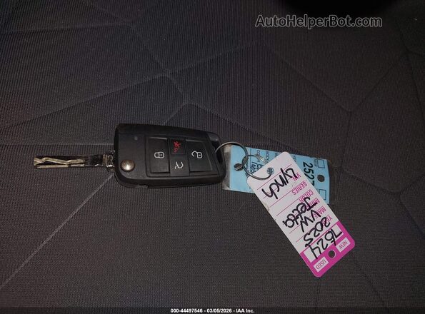 3VWBX7BU0SM100514 2025 VOLKSWAGEN JETTA Silver წინა პანელის ხედი