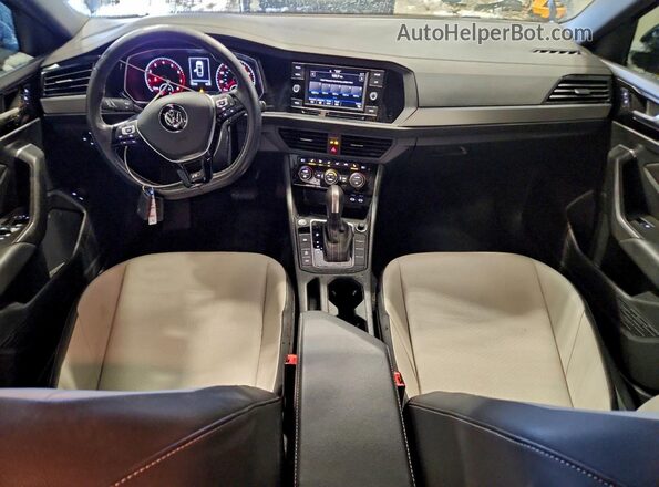 3VWC57BU7MM046996 2021 VOLKSWAGEN JETTA Серый Вид панели приборов