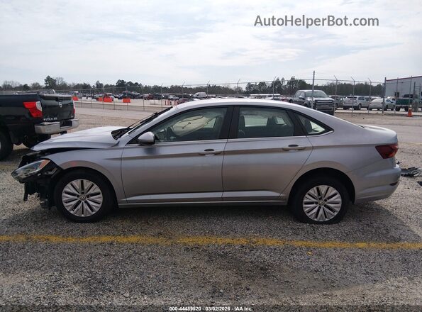 3VWCB7BU0KM272433 2019 VOLKSWAGEN JETTA Silver 