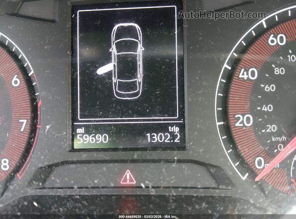 3VWCB7BU0KM272433 2019 VOLKSWAGEN JETTA Silver 