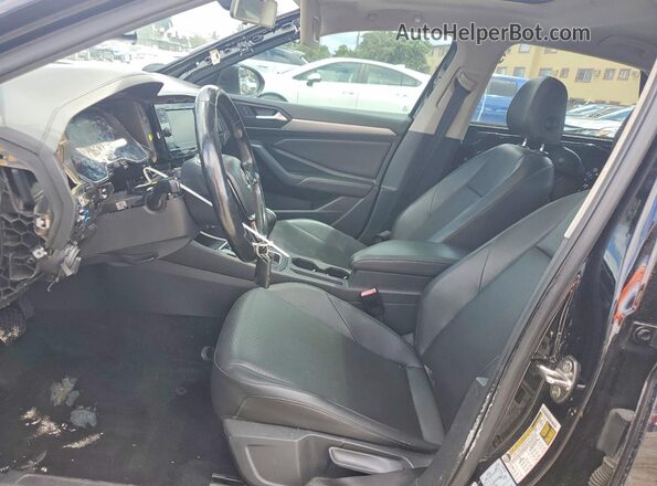 3VWCB7BU1KM241899 2019 VOLKSWAGEN JETTA Черный 