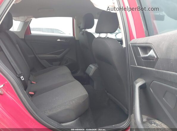 3VWCB7BU2KM180210 2019 VOLKSWAGEN JETTA Red 