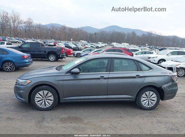 3VWCB7BU2KM230166 2019 VOLKSWAGEN JETTA Gray 