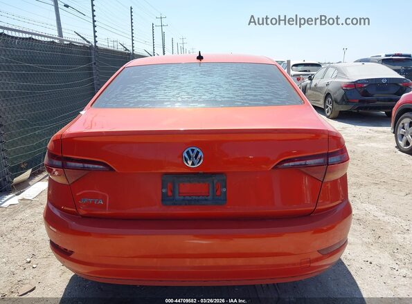 3VWCB7BU9KM189874 2019 VOLKSWAGEN JETTA Оранжевый 