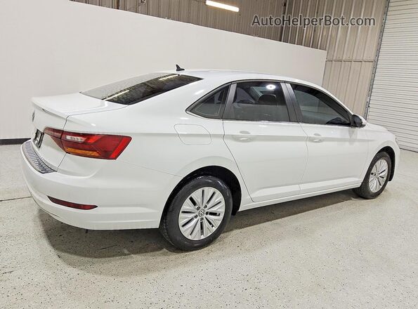 3VWCB7BUXKM241397 2019 VOLKSWAGEN JETTA White 