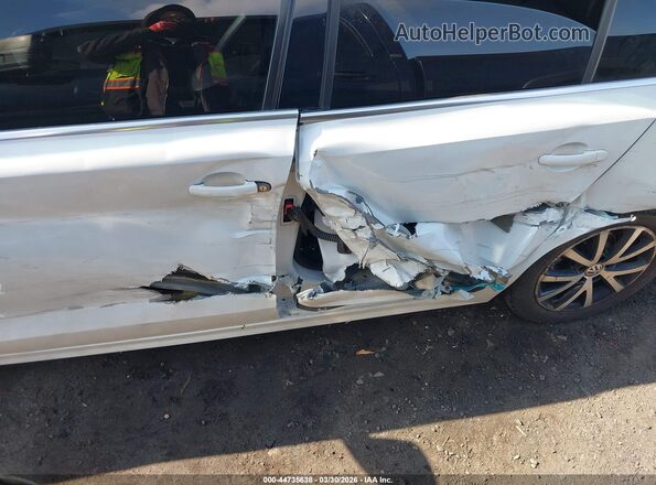 3VWDB7AJ3HM359781 2017 VOLKSWAGEN JETTA White 