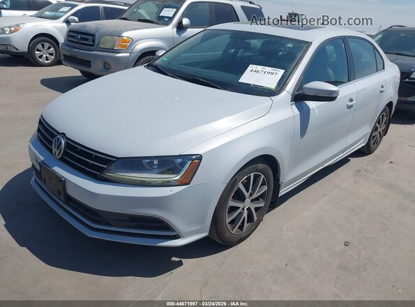 3VWDB7AJ7JM241092 2018 VOLKSWAGEN JETTA White 