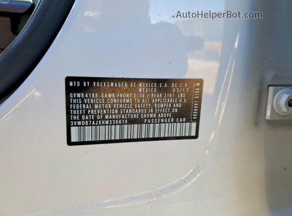 3VWDB7AJXHM338619 2017 VOLKSWAGEN JETTA White Vista del compartimento del motor