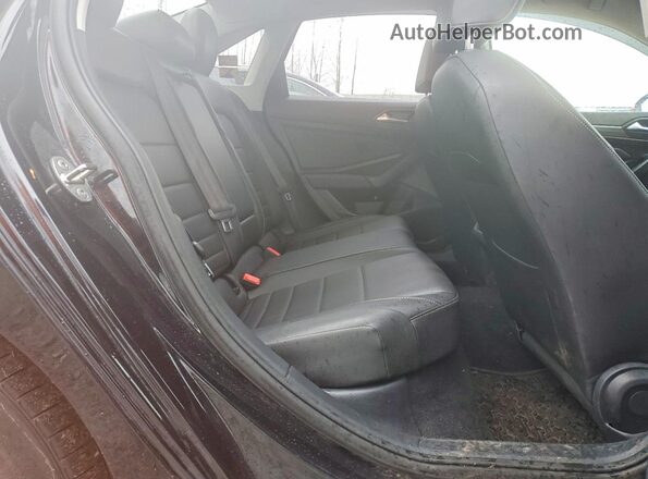 3VWE57BU4MM024012 2021 VOLKSWAGEN JETTA Black Հետևի նստատեղերի տեսք