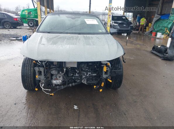 3VWEM7BU8PM022481 2023 VOLKSWAGEN JETTA Gray Vista interior trasera