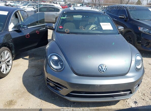 3VWFD7AT1KM704513 2019 VOLKSWAGEN BEETLE Gray 