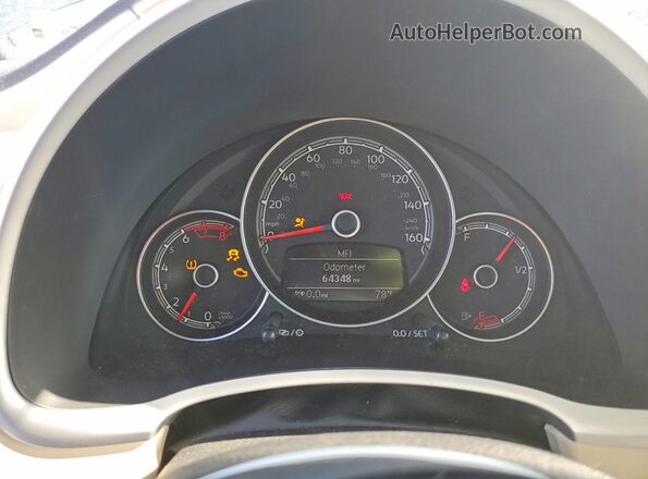 3VWFD7AT2KM719232 2019 VOLKSWAGEN BEETLE Blue 